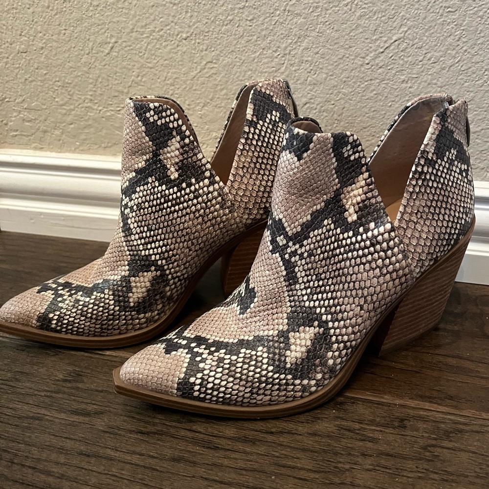 Steve Madden Snake Booties